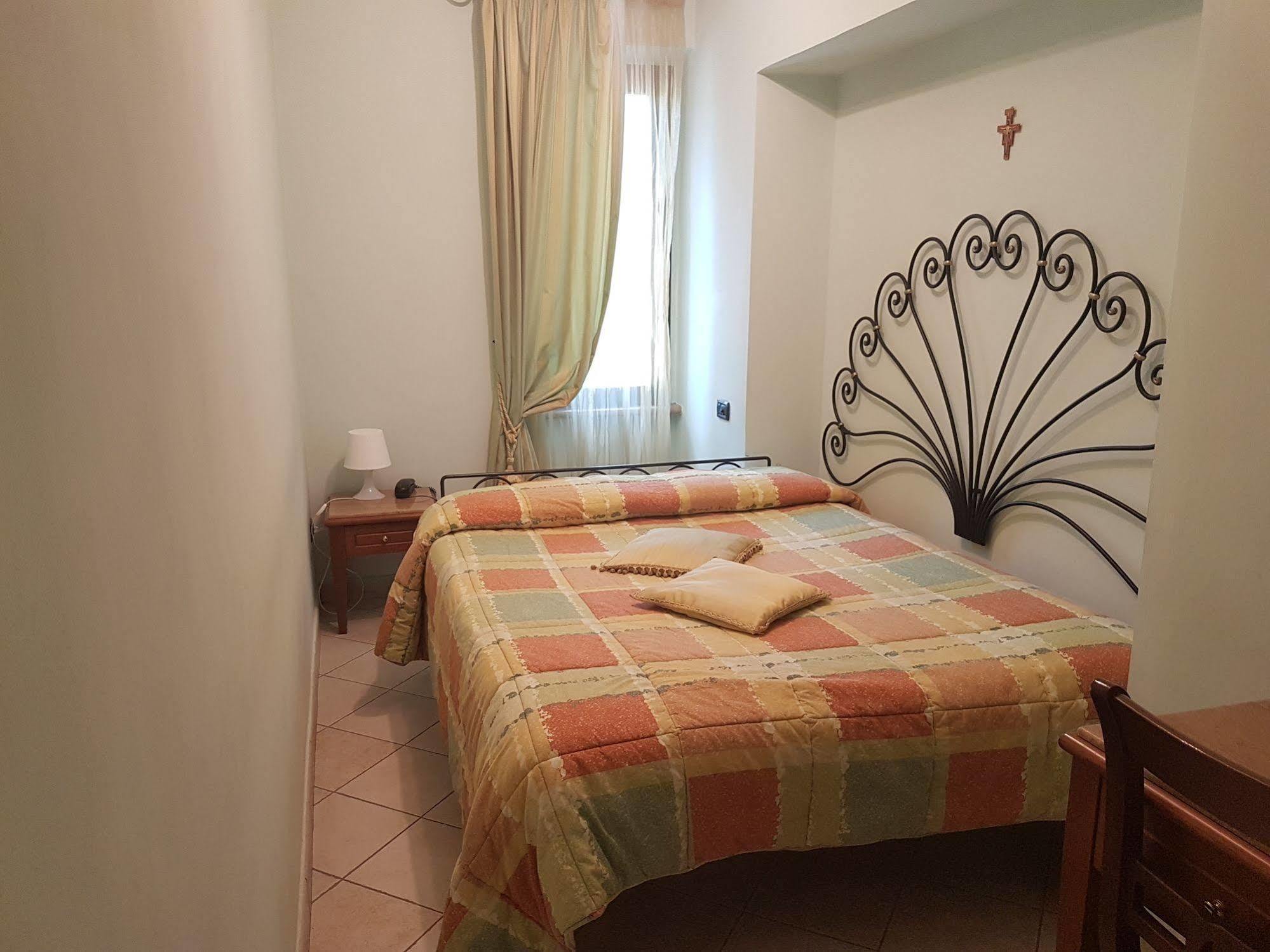 Hotel Ponte San Vittorino Assisi Eksteriør bilde