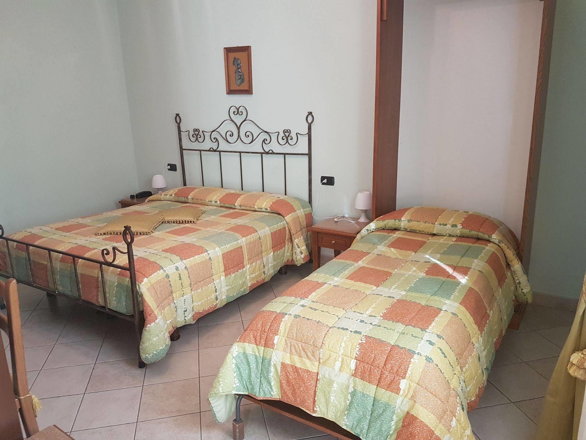 Hotel Ponte San Vittorino Assisi Eksteriør bilde
