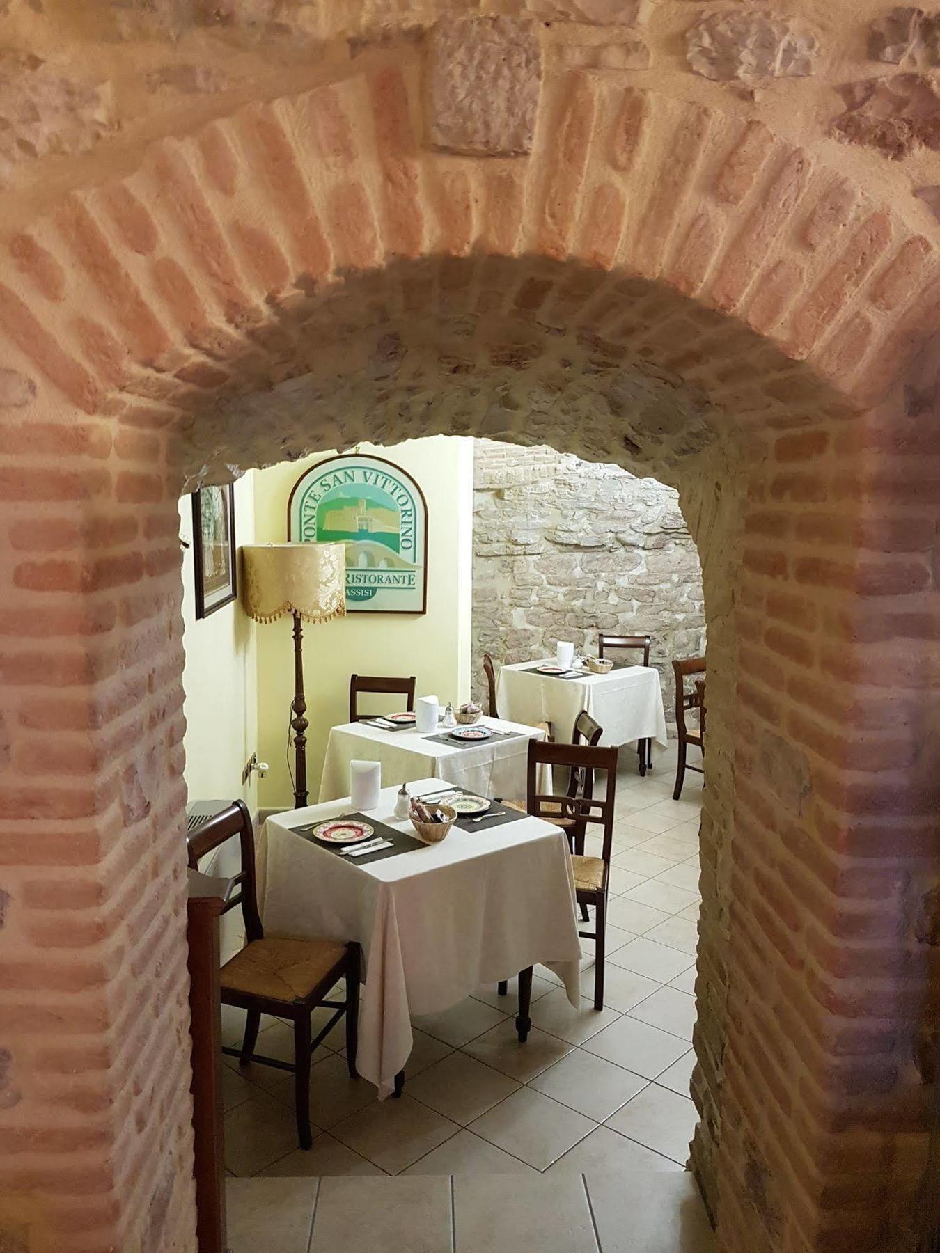 Hotel Ponte San Vittorino Assisi Eksteriør bilde